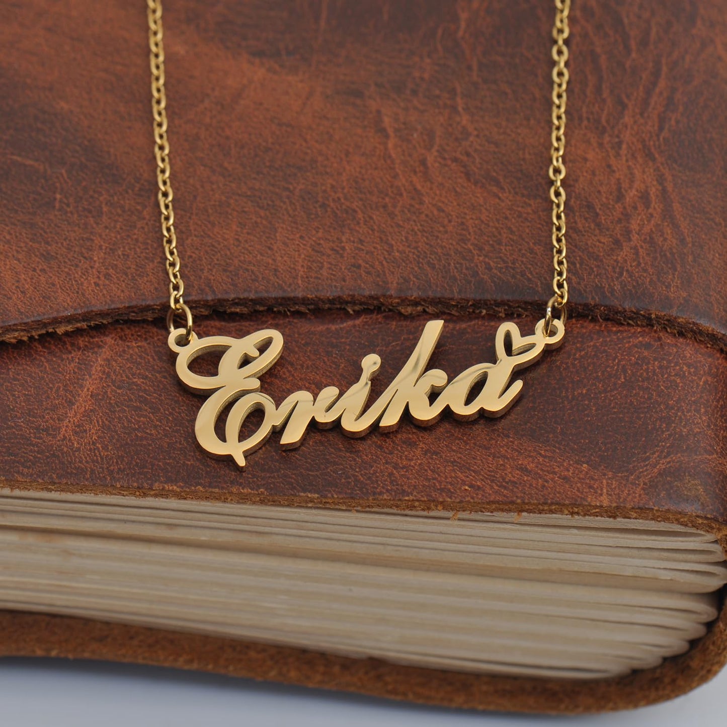 HUAN XUN Leah Name Necklaces for Women Stainless Steel Custom Name Necklaces Pendant Jewelry Gift for Christmas