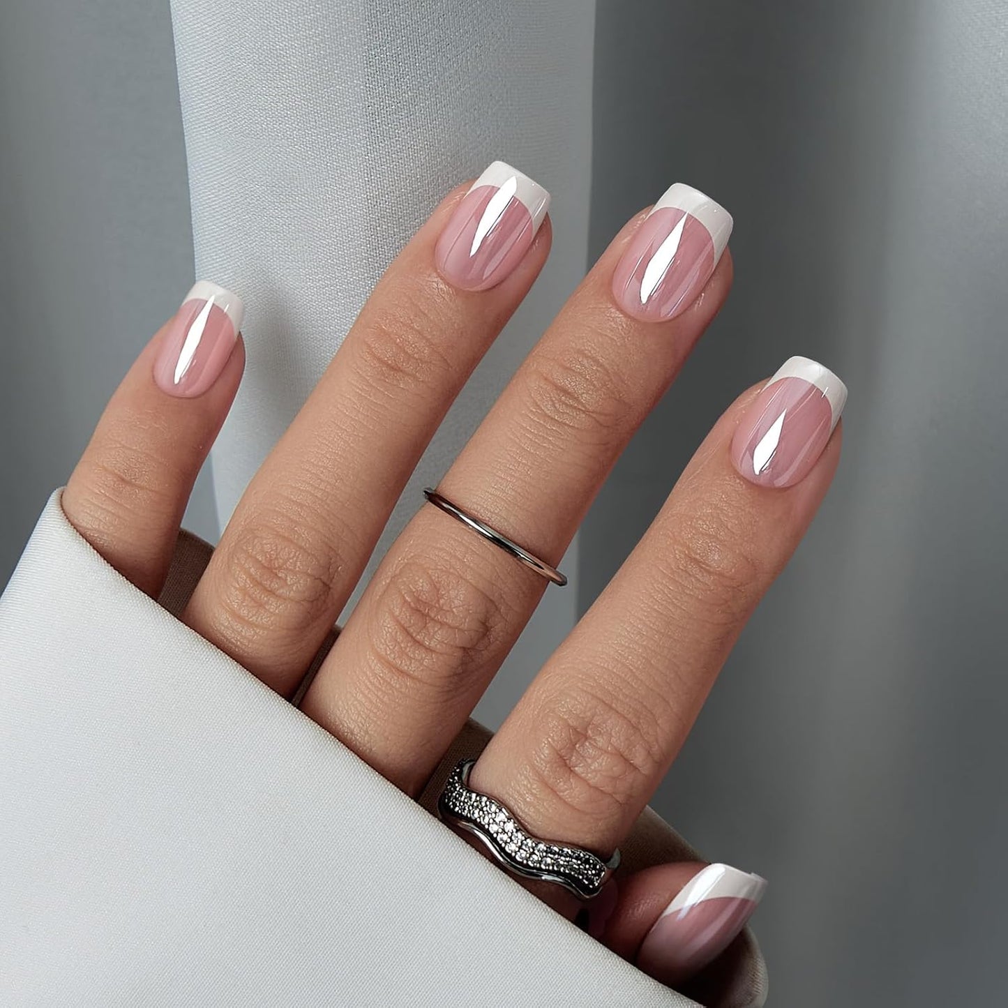 BTArtbox Press on Nails Short - White French Tip Press On Nails Square, Chrome Glazed Glue On Nails, Stick On Nails in 15 Sizes - 30 Soft Gel Fake Nail Kit, Be Elegant