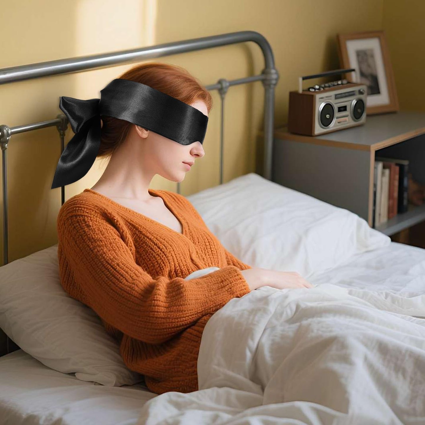 Soft Black Satin Eye Mask, Eye Mask Blindfold for Women Men Comfortable Satin Sleep Masks Silk Satins Blindfold Sleep Masks Eyes Cover Silk Sleeping Blind Folds for Night Sleeping Travel