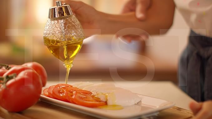 8oz Glass Honey Dispenser with EXCLUSIVE SILICONE MAT & Airtight Lid – Container for Honey, Syrup & Sauces Bottle | Mess-Free, Easy-Pour Design Jar| Premium Quality Glass Pot | Custom Gift Box