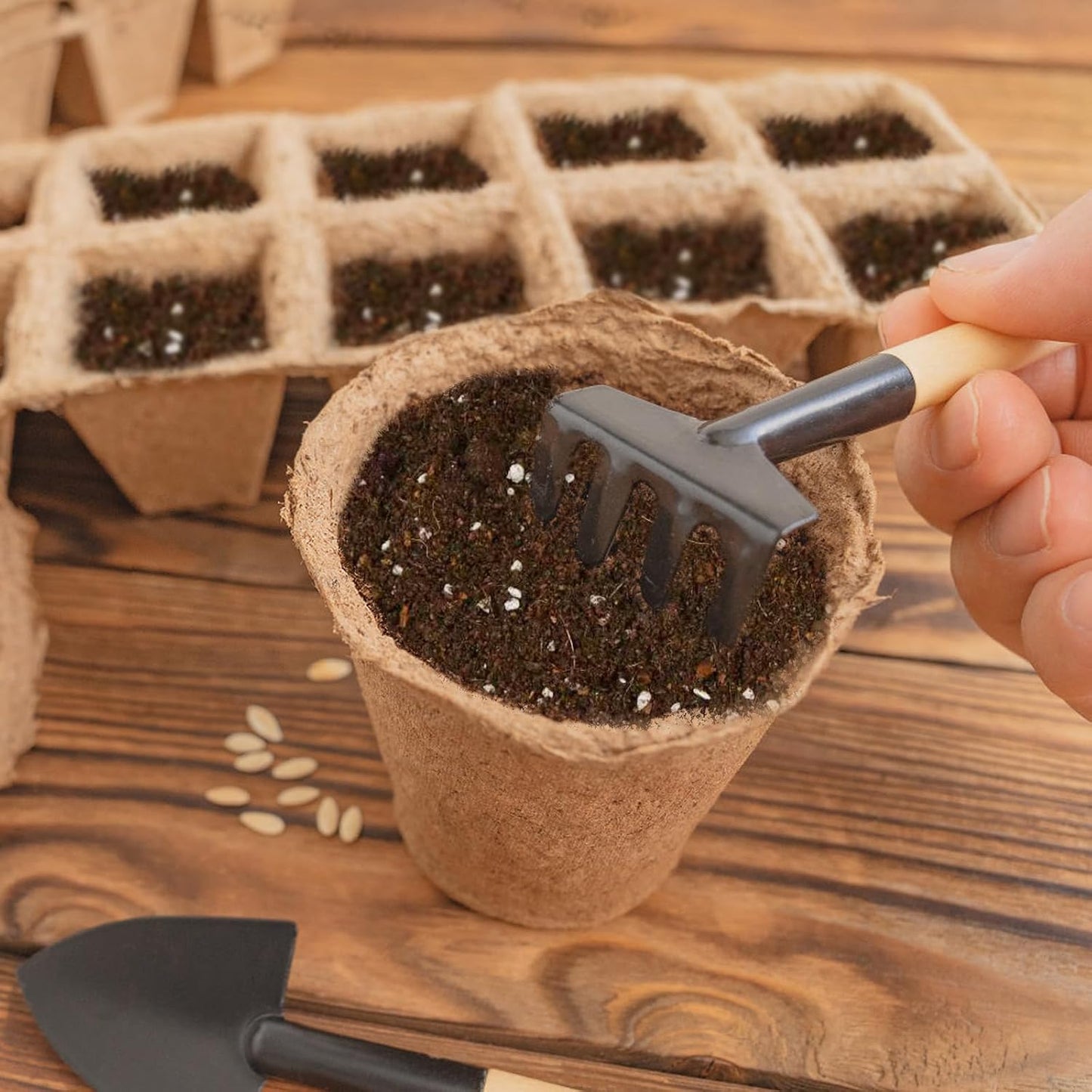 Seed Starting Soil Mix 2qt, Seed Starter Seedling Soil Ready to Use Suitable for Vegetable, Flower, Houseplant and Bonsai