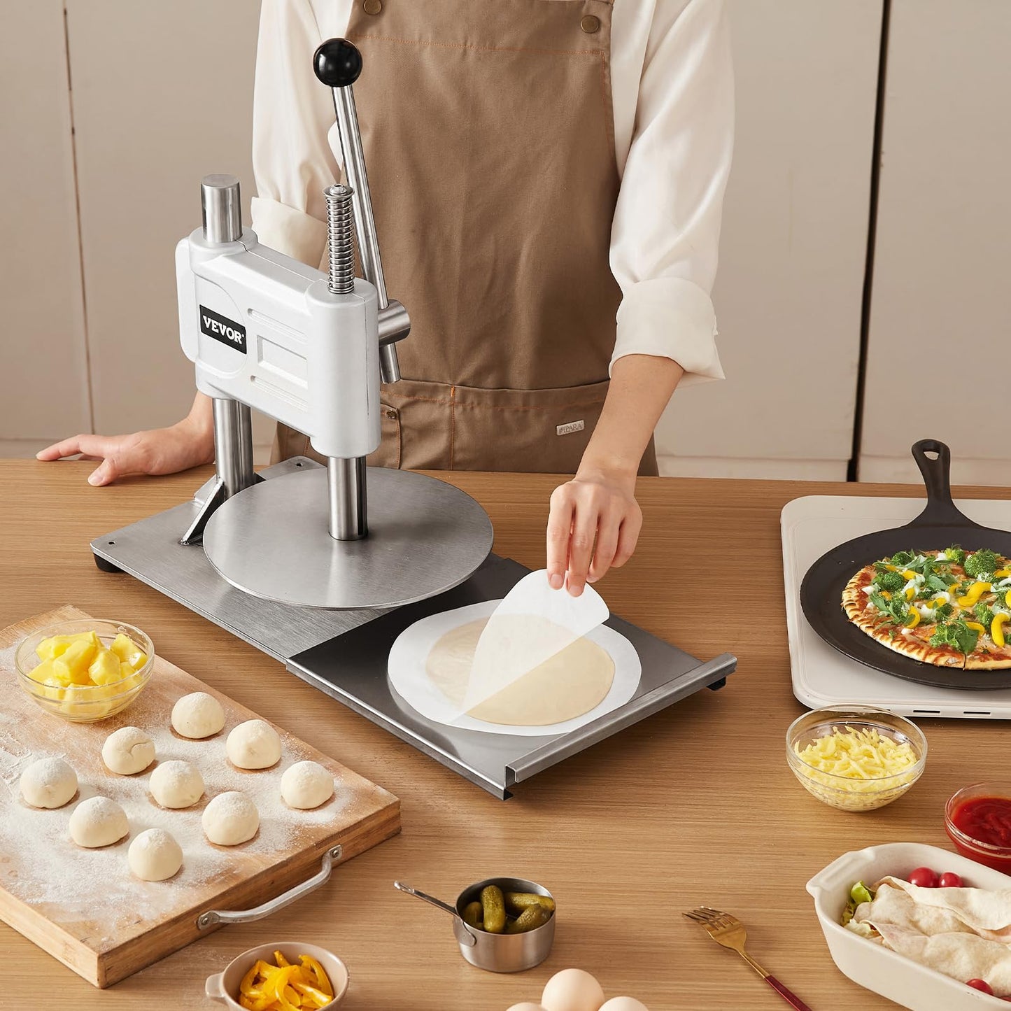 VEVOR Manual Pizza Dough Press Machine, 9.5 inch Pizza Pastry Press Plate, Stainless Steel Bread Presser, Commercial Chapati Sheet Crust Maker, Forming Machine with Handle and 100 Pcs Parchment Paper