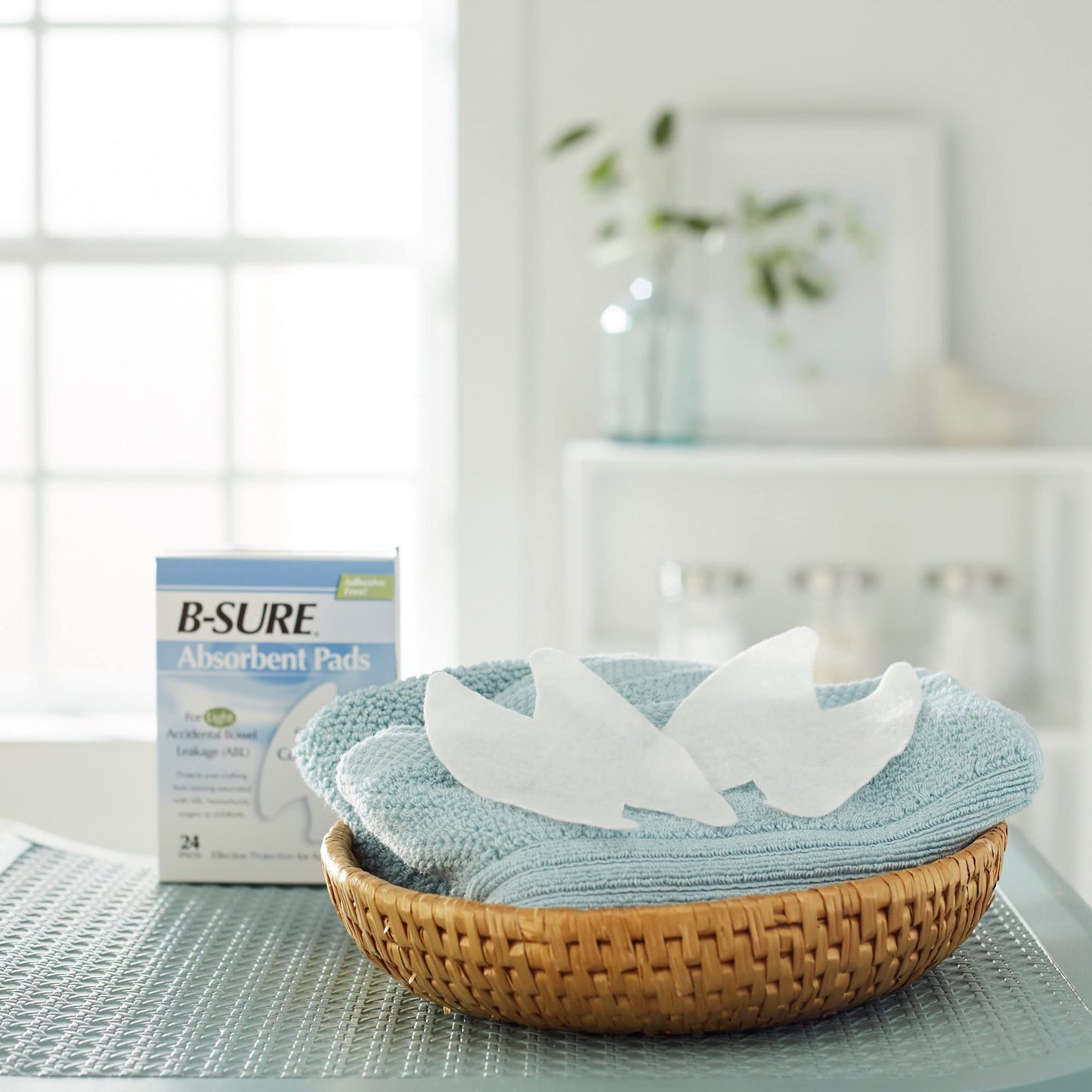 B-Sure Unisex Incontinence Liner Butterfly Shape 14-7031-224, Light, 288 Ct