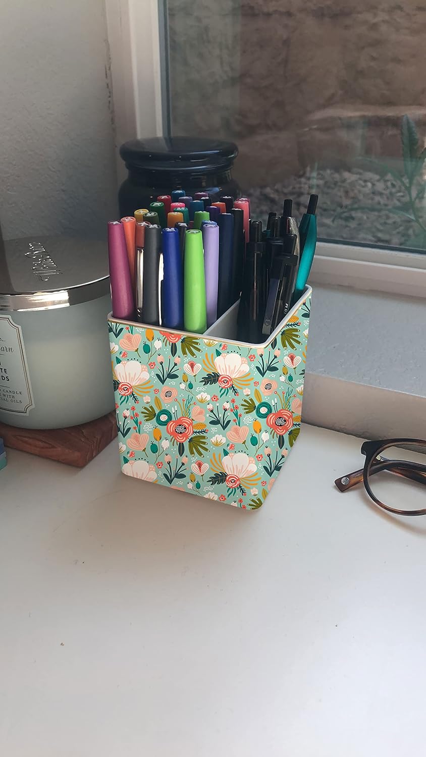 Pen Pencil Holder, Makeup Brush Holder,Ceramic Remote Control Holders Organizer with 2 Compartment Floral Multi-functional Office Organizers Storage Caddy Desk Tv Remote Holders Mint Flowers