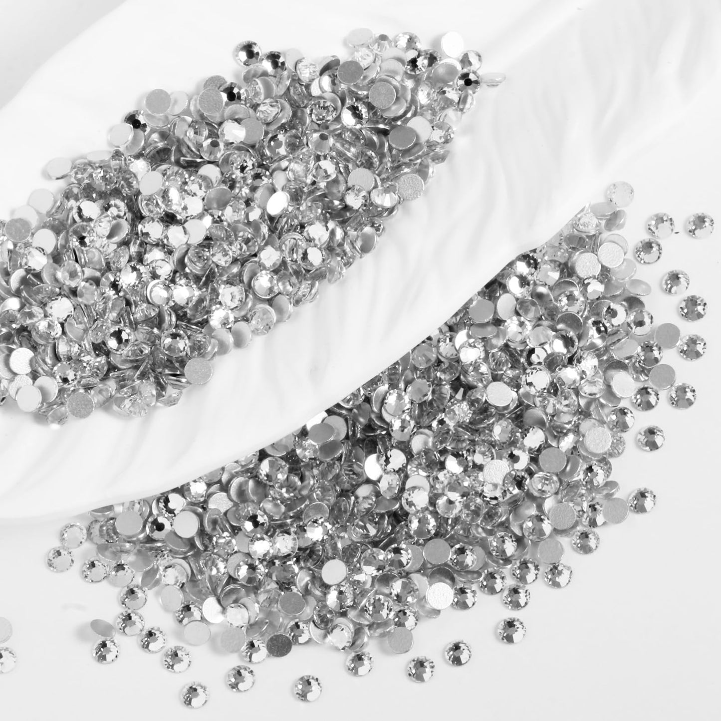 Eleegem 2000PCS SS20 Flatback Rhinestones | 12-Facet Diamond-Cut Glass Gems for Nail Art, Clothing, DIY Crafts |Glue-On Decorati