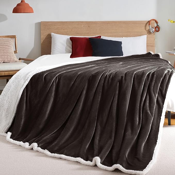 BEAUTEX Sherpa Fleece Throw Blankets, Soft Fluffy Flannel Plush Blanket and Throw, Fuzzy Cozy Coffee Cuddle Blankets for Couch Bed Sofa Adults (50" x 60", Coffee)