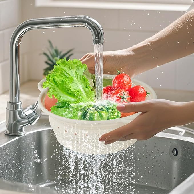 Kkioiome Strainers and Colanders, Silicone Collapsible Sink Collander, 13in, Strainers and Colanders for Kitchen, Large Drainer for Vegetable, Food, Pasta (White)