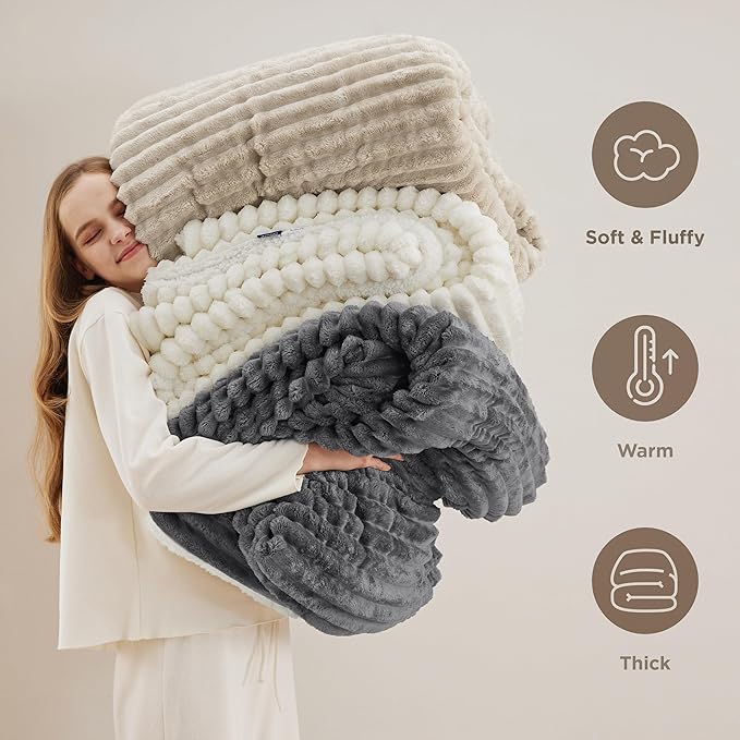 Bedsure Sherpa Blanket King Size for Bed - Super Soft, Cozy Fleece Thick Warm Blanket for Winter, GentleSoft Home Room Decor, Navy Blue, 108x90 Inches