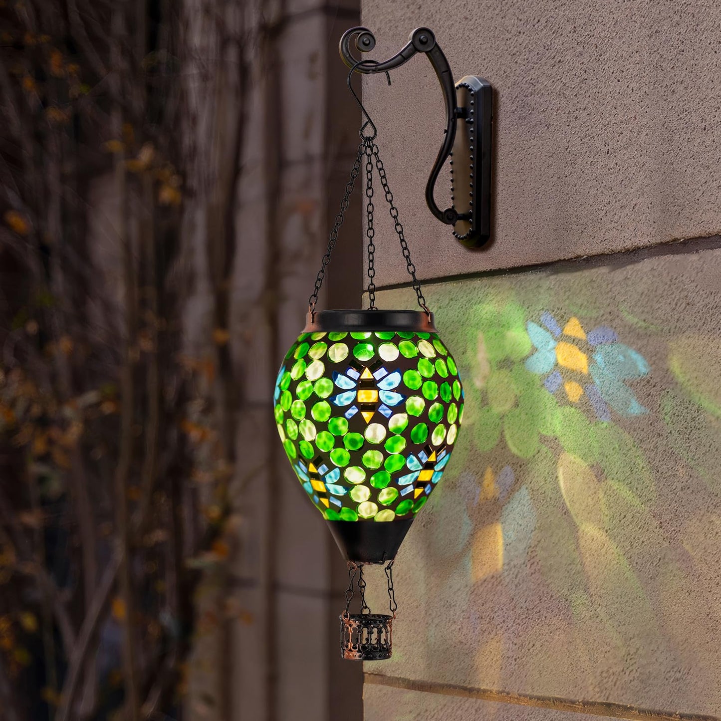 Dreamskip Bee Solar Hot Air Balloon Lantern Outdoor Waterproof  Green Mosaic Glass Hanging Solar Lantern Lights  Outdoor Hanging Lights For Patio Yard Garden Gift For Mom Grandma Women