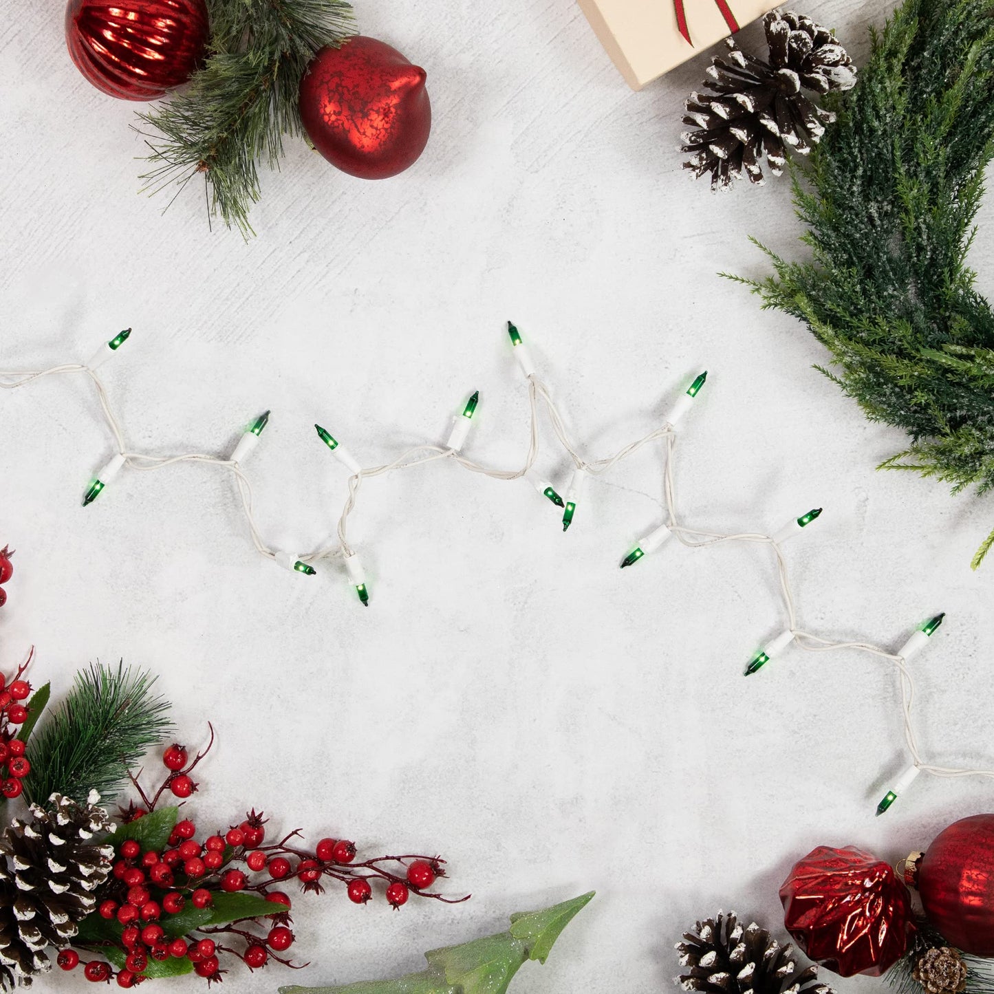 Northlight 35-Count Green Mini Christmas Light Set, 7ft White Wire, Glass, Model NL02297