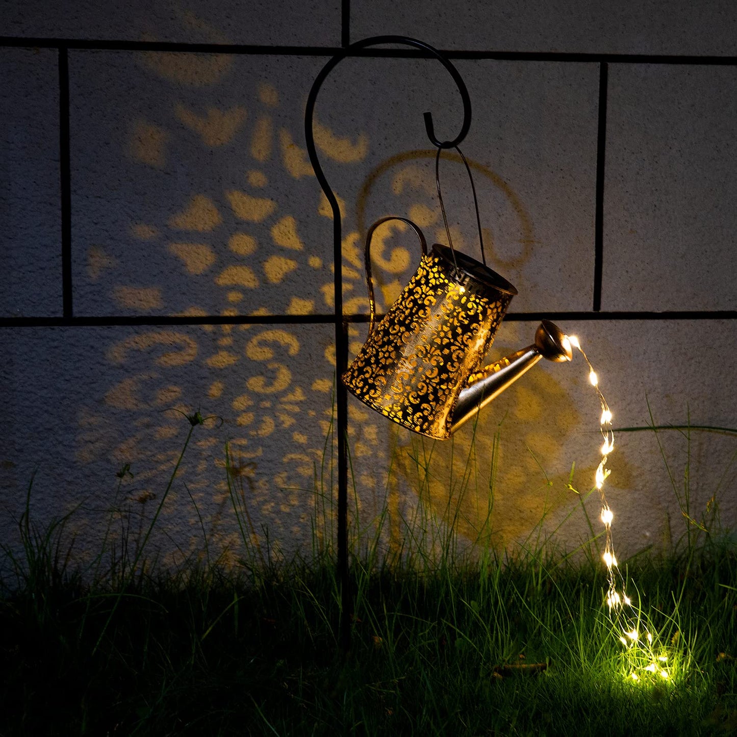 JIAJIAMEI Solar Lights Outdoor Garden Decor, Large Waterproof Iron Watering Can, Bronze