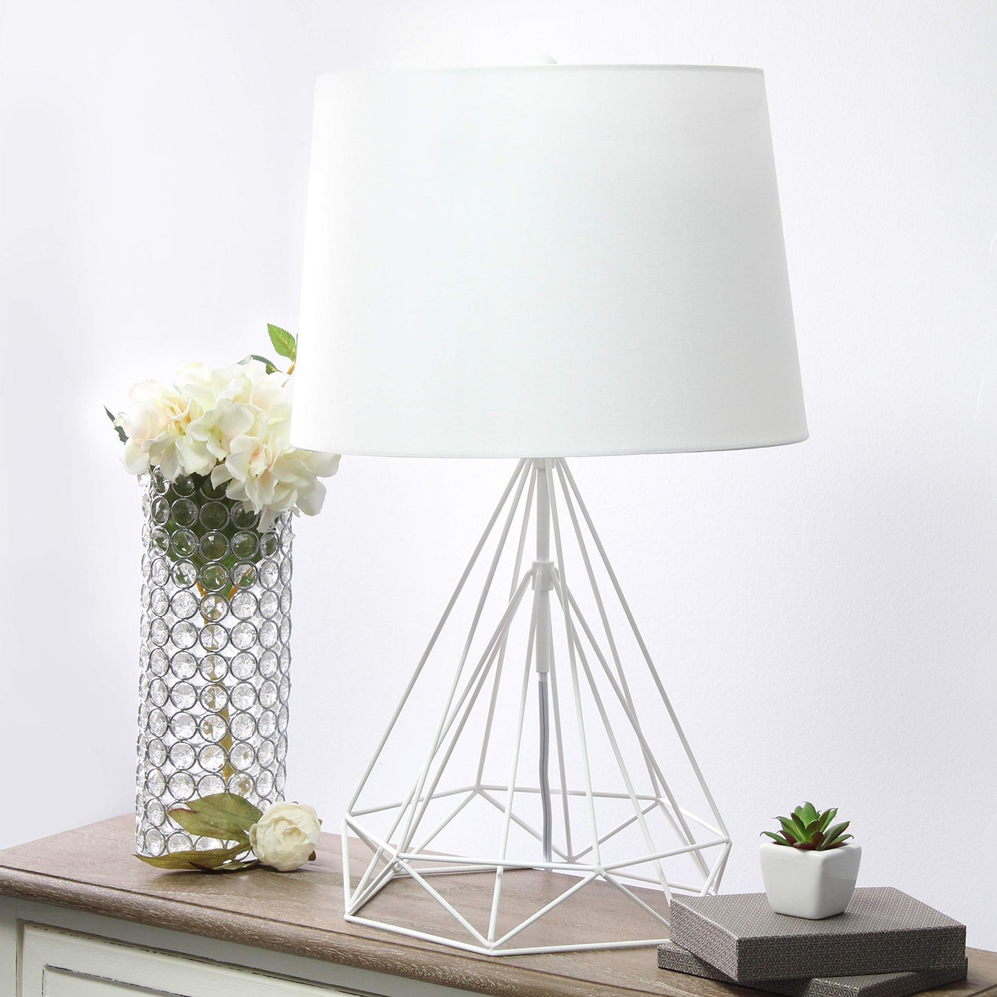 Elegant Designs Modern Geometric Table Lamp, Metal, White, 14inL x 14inW x 23.5inH, Model LT1054-WHT