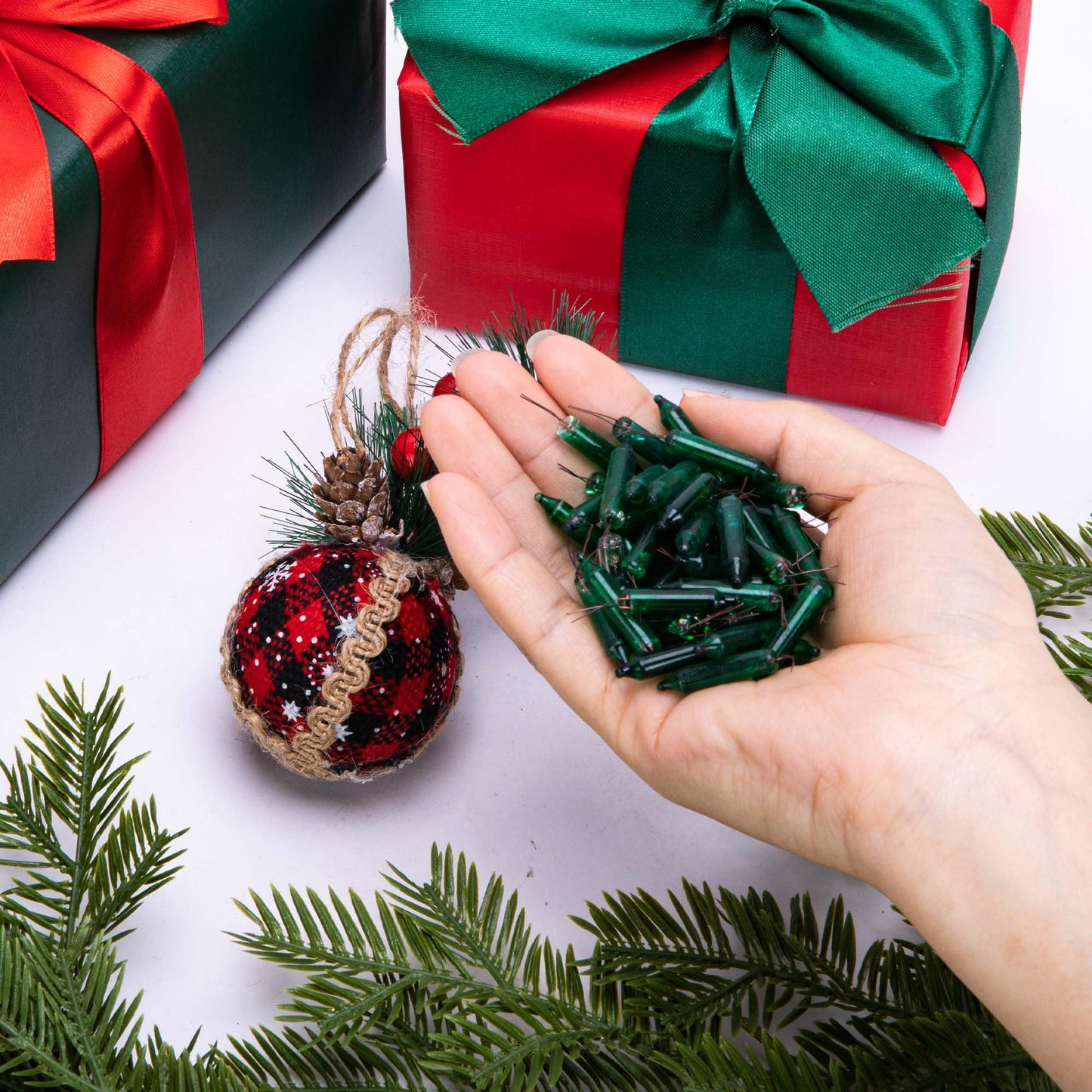 Ebaokuup 100 Pcs Mini Christmas Replacement Light Bulbs - 2.5 Volt Replacement Christmas Light - Tree Replacement Light Bulbs For Xmas Trees Decorative
