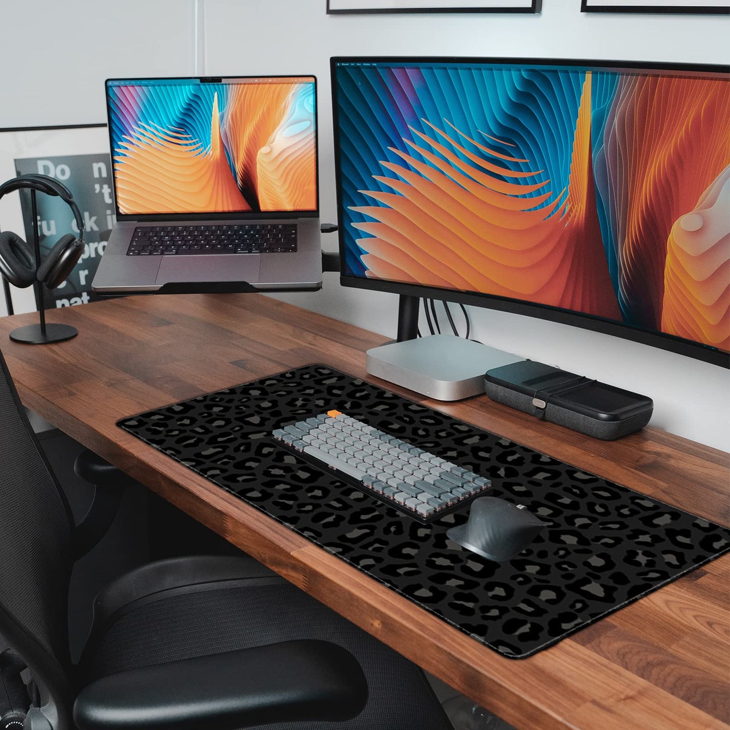 Deokke Extended Large Computer Gaming Mouse Pad Desk Mat(31.5×15.7 in),Desk Pad with Non-Slip Base and Stitched Edges for Work Office Large Gaming Mouse Pad Desktop Pad-Black Leopard Cheetah