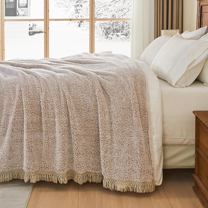 EMME Fuzzy Blanket Soft Fleece Throw Blankets for Women, Fluffy Sherpa Throws((Tassel Khaki,60"x80")