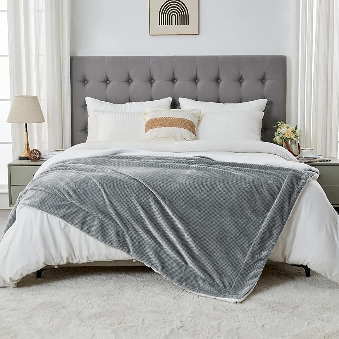 SOCHOW Waffle Sherpa Fleece Throw Blanket, Super Soft Fuzzy Warm, Lightweight Fluffy Reversible Plush Blanket for Bed Sofa Couch, 60 x 80 Inches Grey