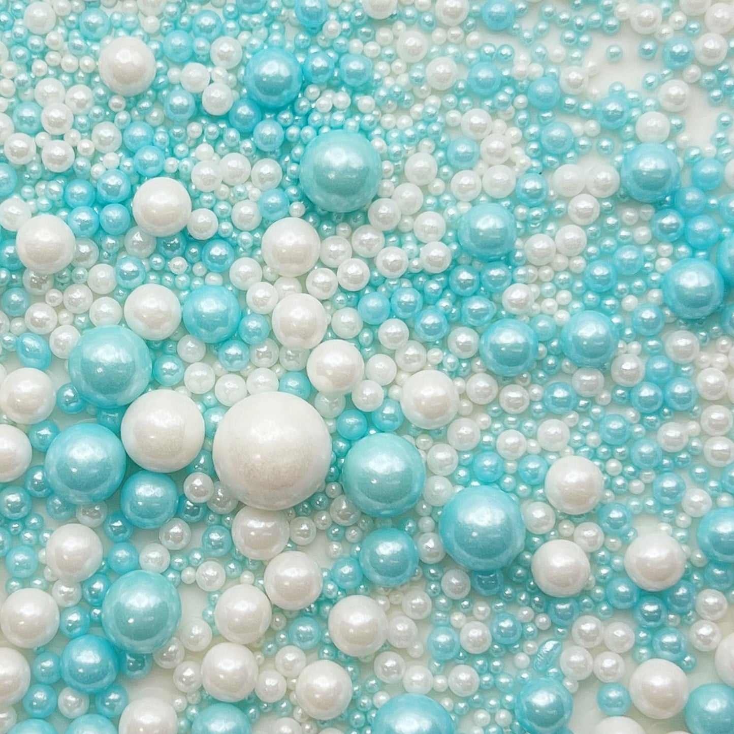 SE Si&Moos White and Light Blue Pearl Sprinkles for Cake Decorating Edible Cake Cookie Pearls Cupcake Decorations Baby Blue and White Sprinkles for Cake  Cupcake  Cookies Party Holiday Christmas Supplies 3.5 OZ