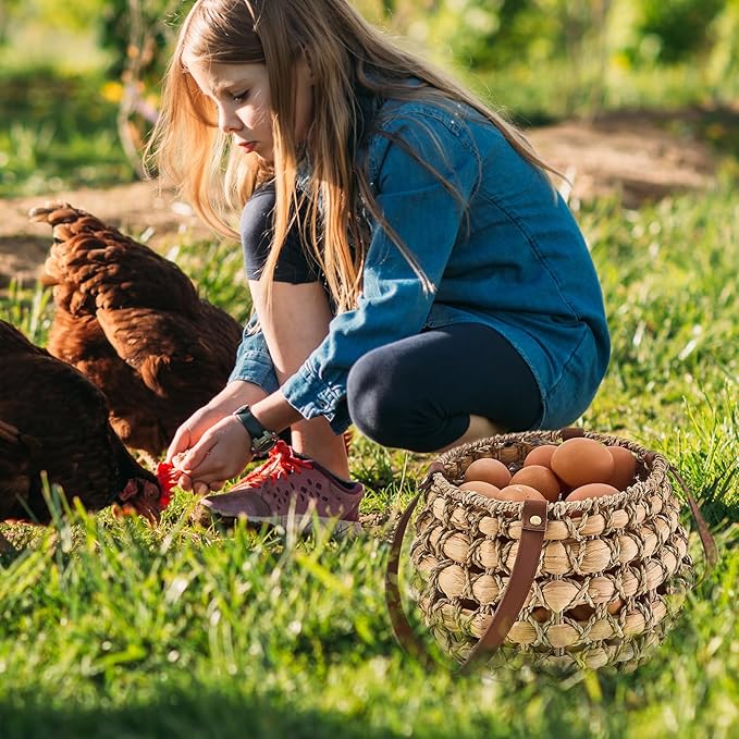 Farmhouse Oval Egg Baskets for Collecting Fresh Eggs,Small Wicker Basket with Handle,Garden Harvest Basket for Gathering Vegetables,Fruit Basket Bin for Kitchen,Garden,Picnic (Round-M)
