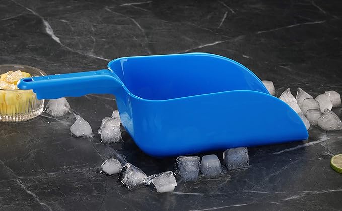 New Star Foodservice 34462 Polycarbonate Plastic Utility Ice Scoop. Blue, 64-Ounce