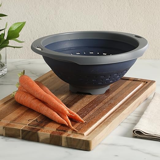 Oster Bluemarine 10-Inch Foldable Strainer – Collapsible Colander for Pasta, Vegetables, Fruits, Space-Saving Kitchen Tool, Blue/Grey Dishwasher Safe