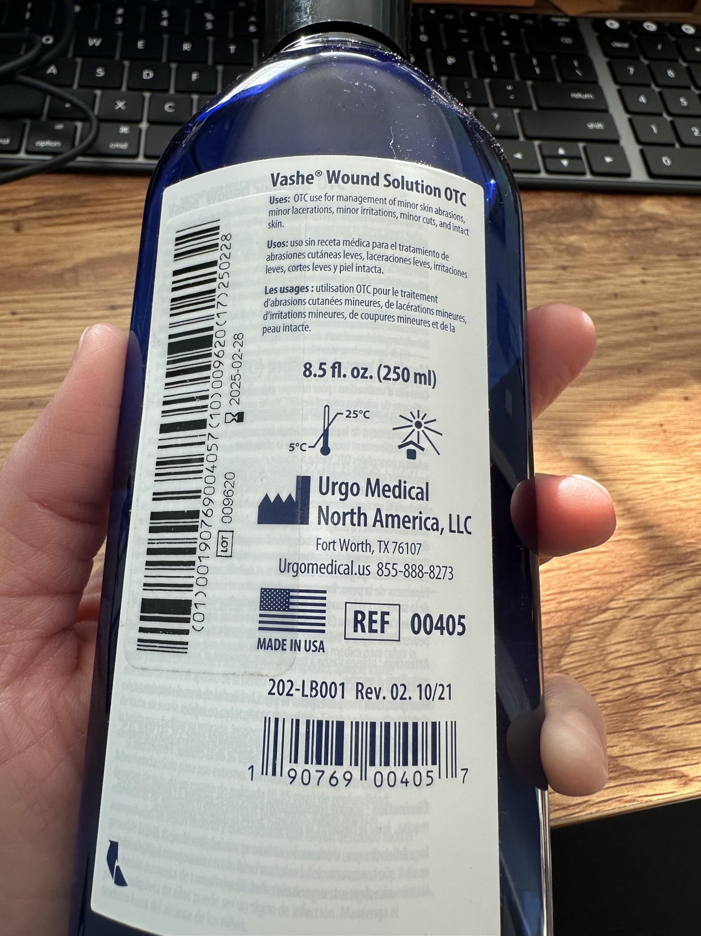 Vashe Wound Solution OTC | Pure Hypochlorous Acid-Preserved Wound Cleanser | Home Wound Care | Non-Cytotoxic and Skin-Neutral pH | 8.5 Fl Oz
