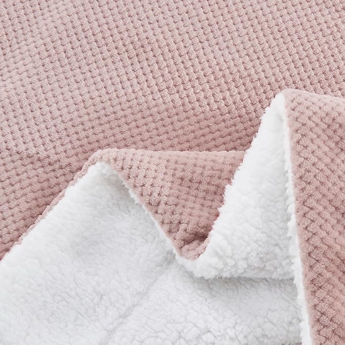 SOCHOW Waffle Sherpa Fleece Throw Blanket, Super Soft Fuzzy Warm, Lightweight Fluffy Reversible Plush Blanket for Bed Sofa Couch, 50 x 60 Inches Dusty Pink