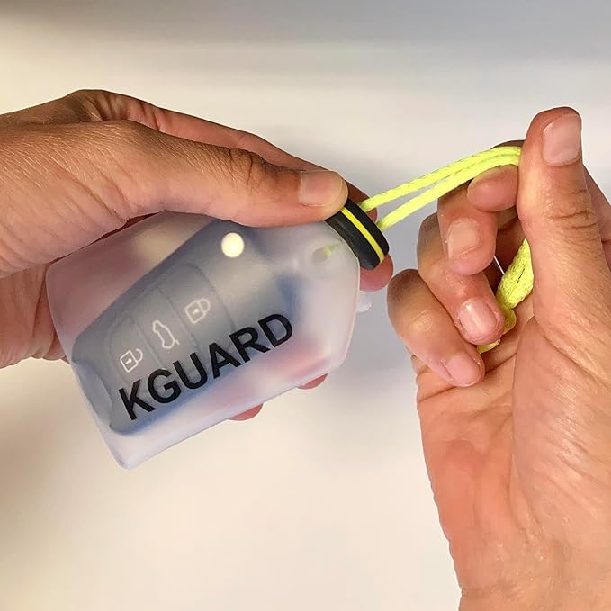Compact, Waterproof and Watertight Key Pouch for the car electronic key. Certified (IPX8). Designed for water sports (Surfing, Sup, Kitesurfing, Windsurfing, Foil, Swimming, sailing...)