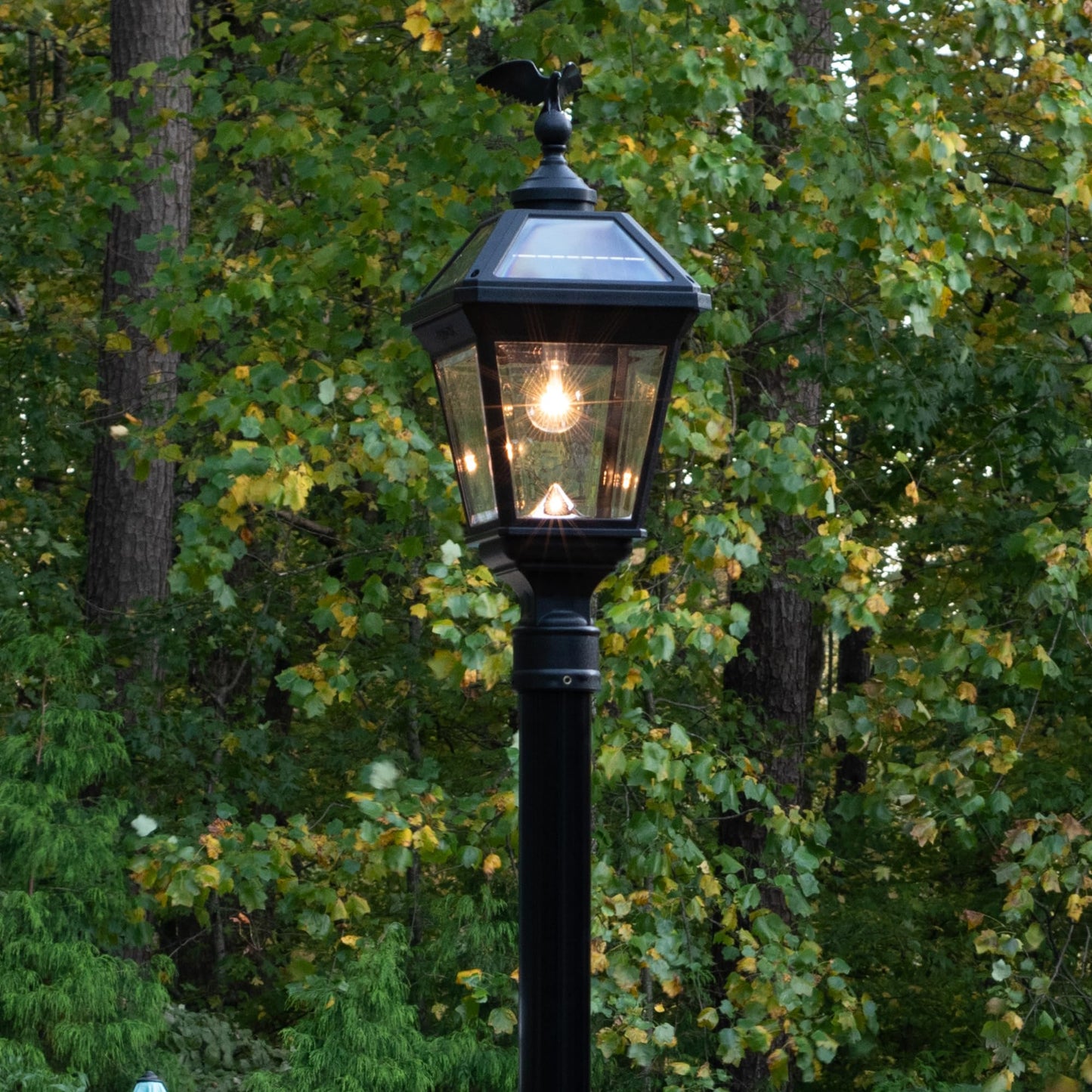 Gama Sonic Imperial Ii Outdoor Post Light, 2700K Warm White, Black Resin, Clear Lens, 3 Fitter, Model 96B50012