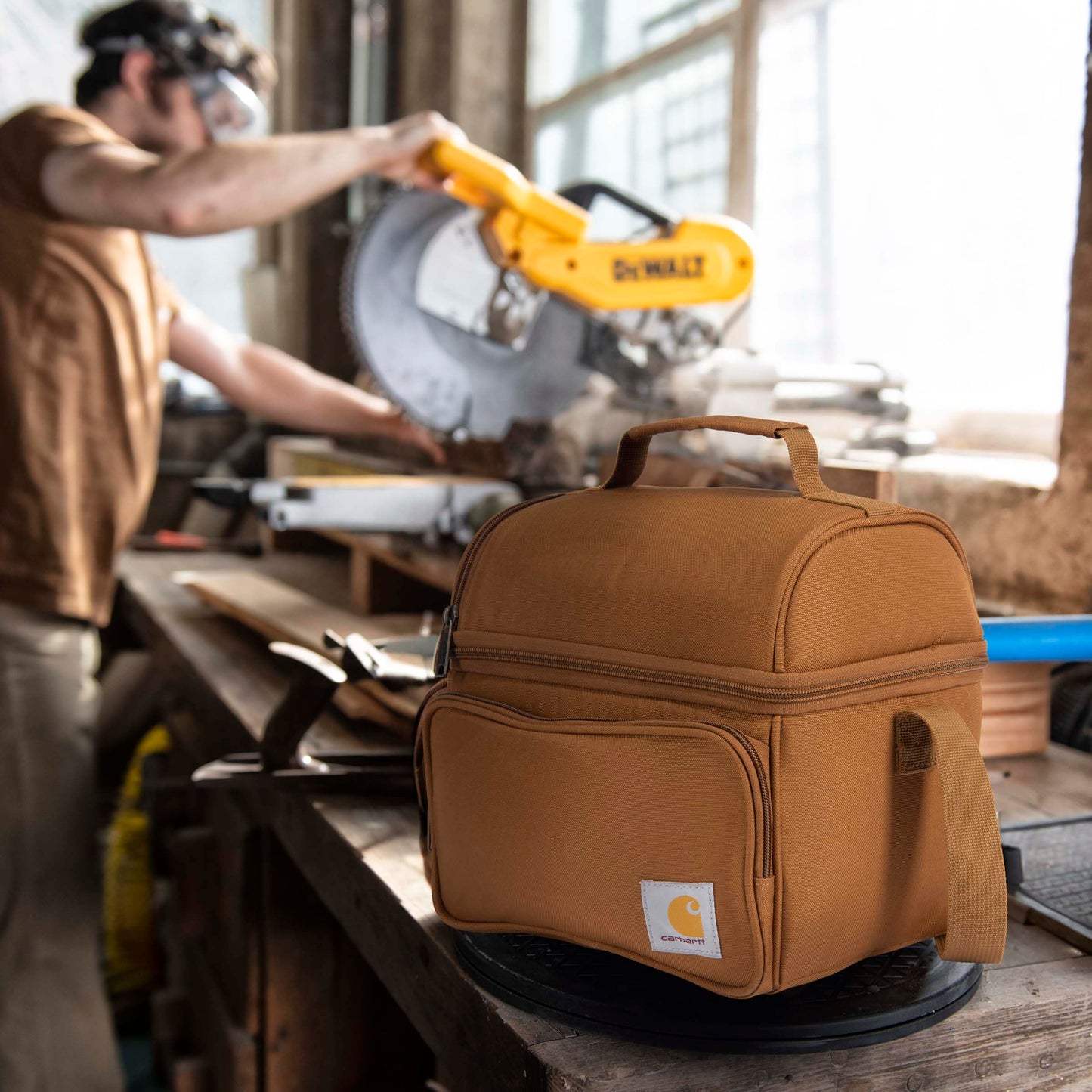 Carhartt Camping Cooler, Worksite Lunchbox, Soft Shell Cooler for Construction Sites, Work and Everyday Use Cooler, Brown