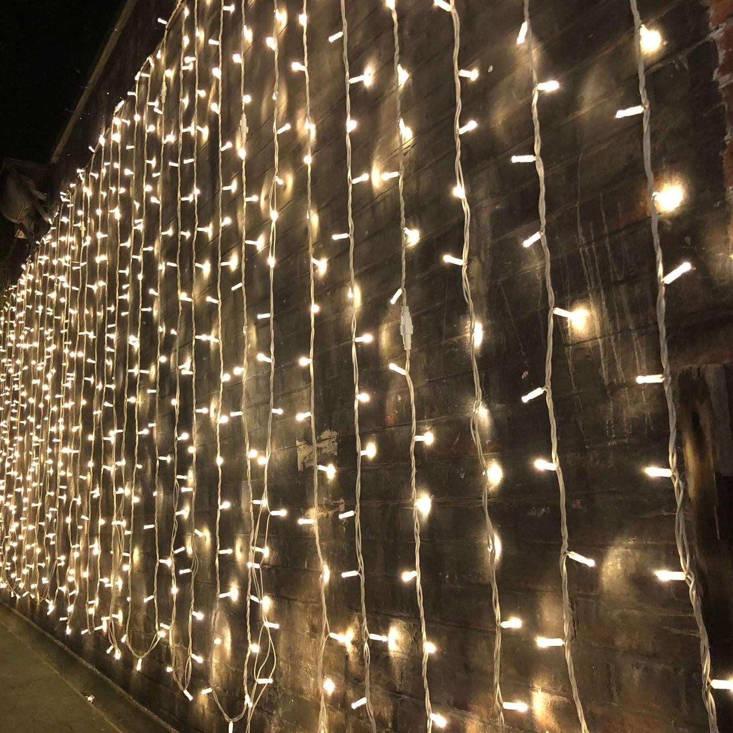 Magictec 300 LED Curtain String Light, 8 Modes, Plastic, Warm White, Model FD-2, Indoor/Outdoor Decorations