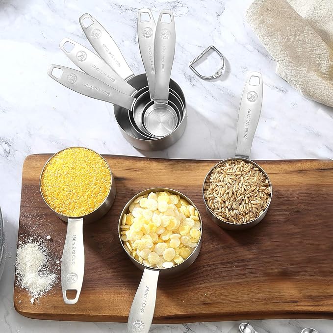 Stainless Steel Measuring Cups, 8 Piece Heavy Duty Measuring Cups Set in 18/8 Steel with Ergonomic Handle