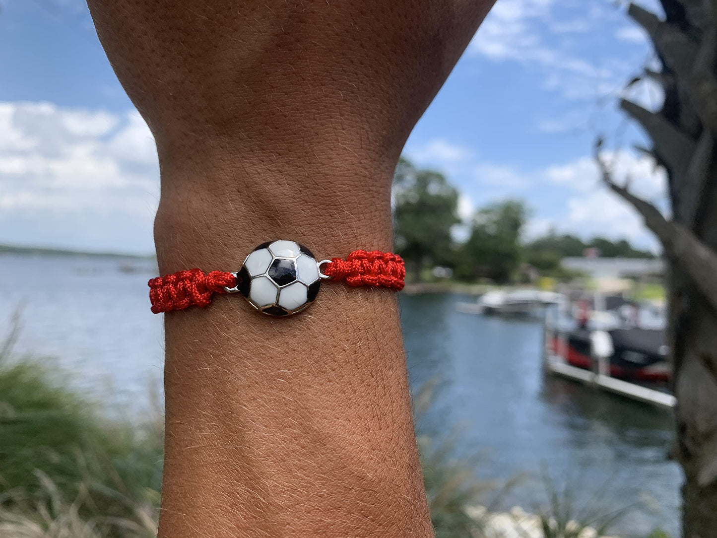 Soccer Bracelet, Soccer Jewelry, Adjustable Unisex Soccer Paracord Bracelets - Soccer Gift (Red)