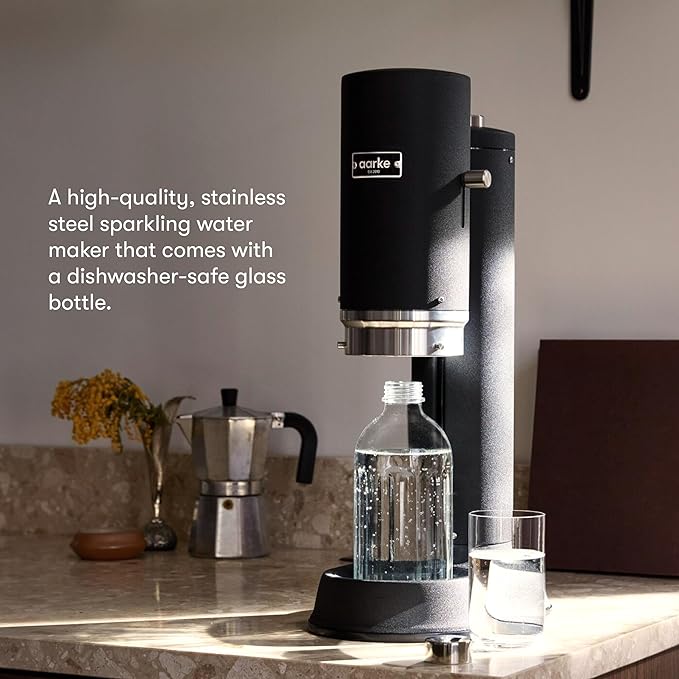 Aarke Carbonator Pro, Sparkling & Carbonation Water Machine, Stainless Steel with Glass Reusable Bottle Volume 800 mL/27 fl oz and CO2 Cylinder (Matte Black)
