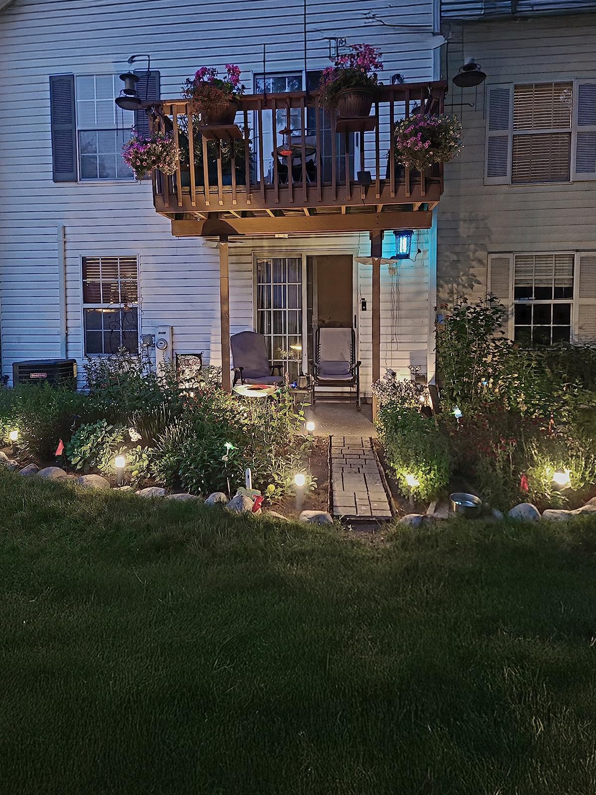 Leonlite 12-Pack Low Voltage Landscape Lights, 3W Cri90+ Waterproof Bollard, Bronze Aluminum, 4000K Cool White, Model 54016