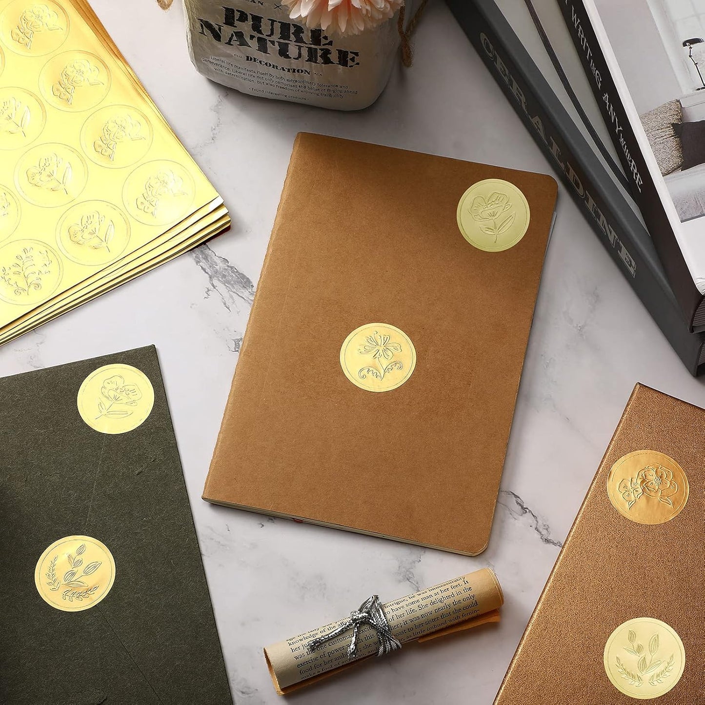 Chinco 500 Pieces Gold Embossed Envelope Seals Stickers Adhesive Seal Stickers Vintage Embossed Foil Certificate Kit Plant DIY Labels for Wedding Invitations Envelopes, 5 Patterns(Flower Style)