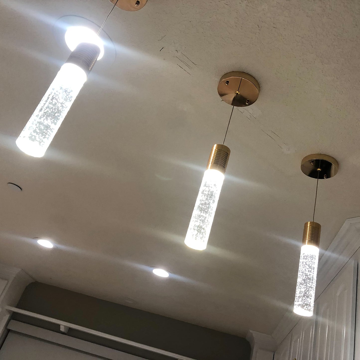 Haixiang 3-Pack Gold Led Pendant Light Fixture For Kitchen Island, Modern Metal Chandelier, Daylight Bulbs Included, Model D16806B1