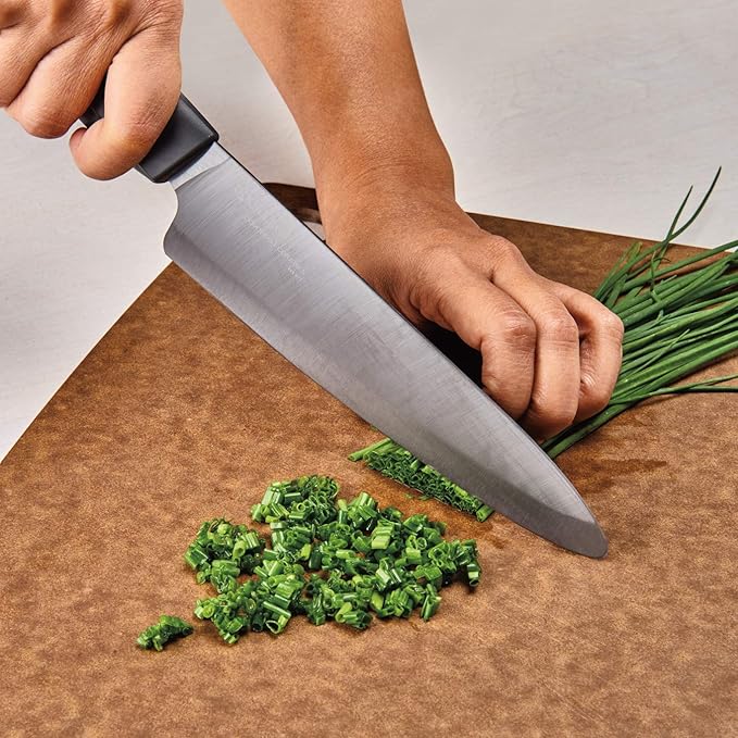 Kyocera 5 piece Ceramic Knife Block Set, Black Patented Blade Sizes: 7", 5.5", 5", 4.5", Stainless