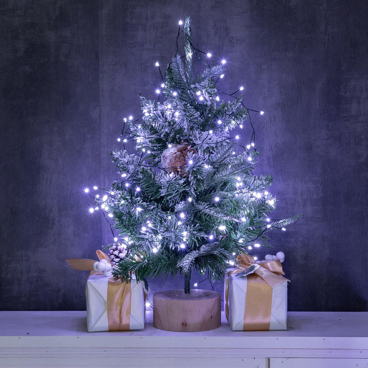 Zeluxdot Fire er Fairy Lights, 20Ft 200 Leds, Waterproof Cool White Twinkle Lights With Remote For Indoor/Outdoor Decor