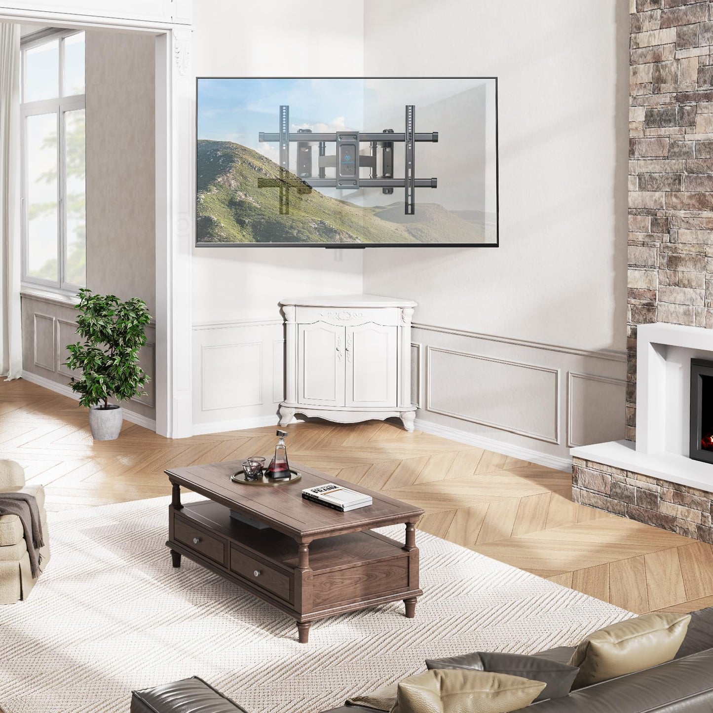 PERLESMITH Corner TV Wall Mount Full Motion, Corner TV Bracket Fits 37-70 Inch LED, LCD 4K Flat Curved Screen TVs Hold up to 99 lbs, Max VESA 600x400 Tilt, Swivel and Level, PSCLF1