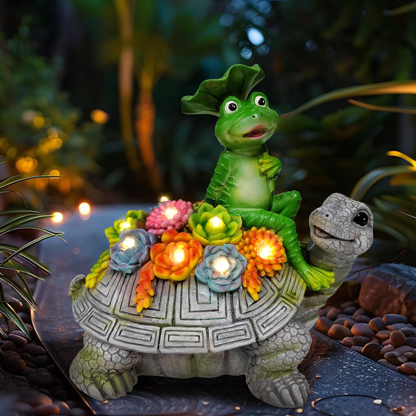 ILLUMINEW Solar Garden Statues Turtle & Frog with 8 LED Lights, Decorative Lawn Figurines for Patio, Gifts for Mom & Grandma