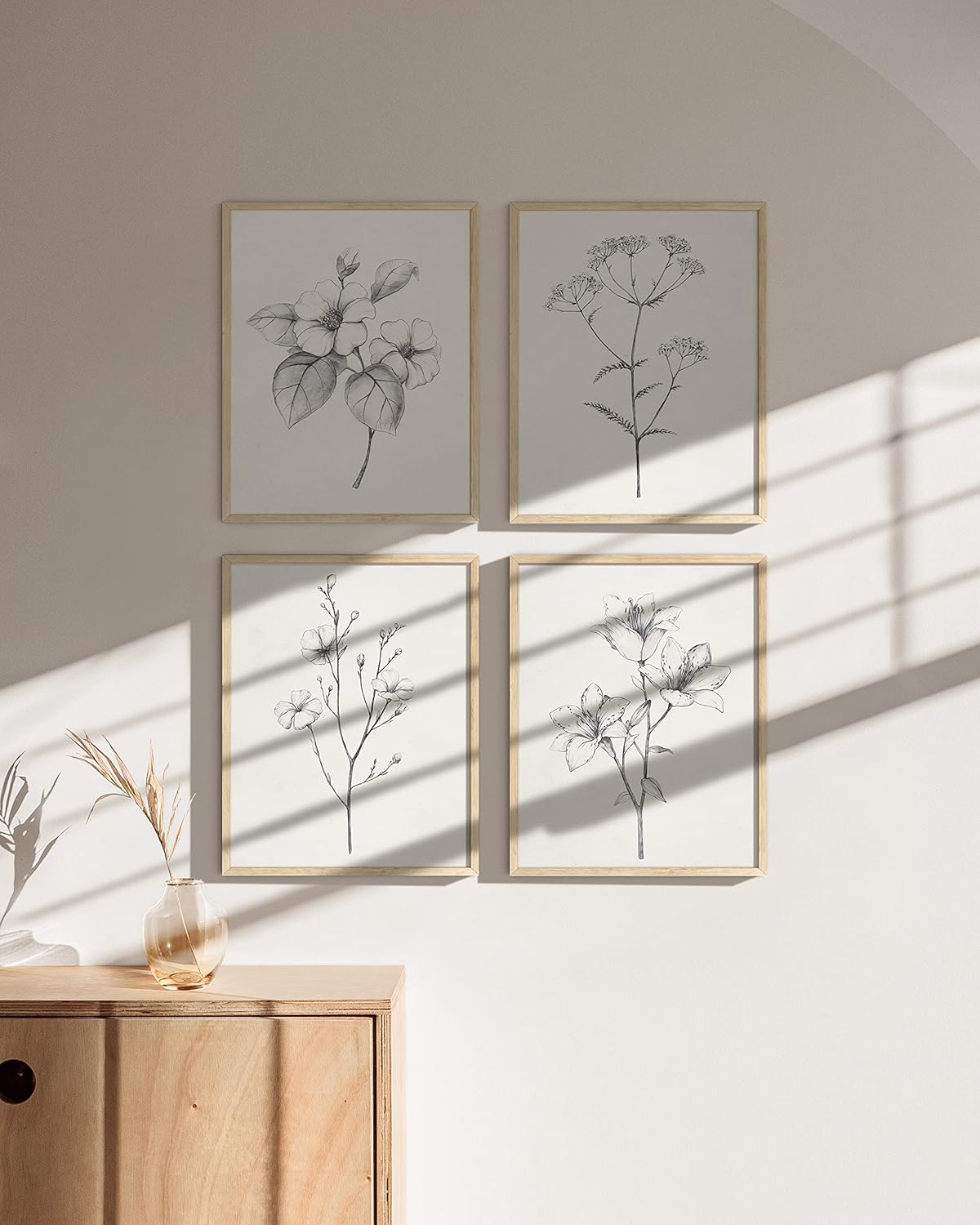 HAUS AND HUES Grey Floral Wall Art - Set of 4 Plant Posters for Wall Vintage, Botanical Prints, Black and White Flower Pictures for Room Aesthetic, Farmhouse Bathroom, Rustic Art (Beige Frame, 8x10)