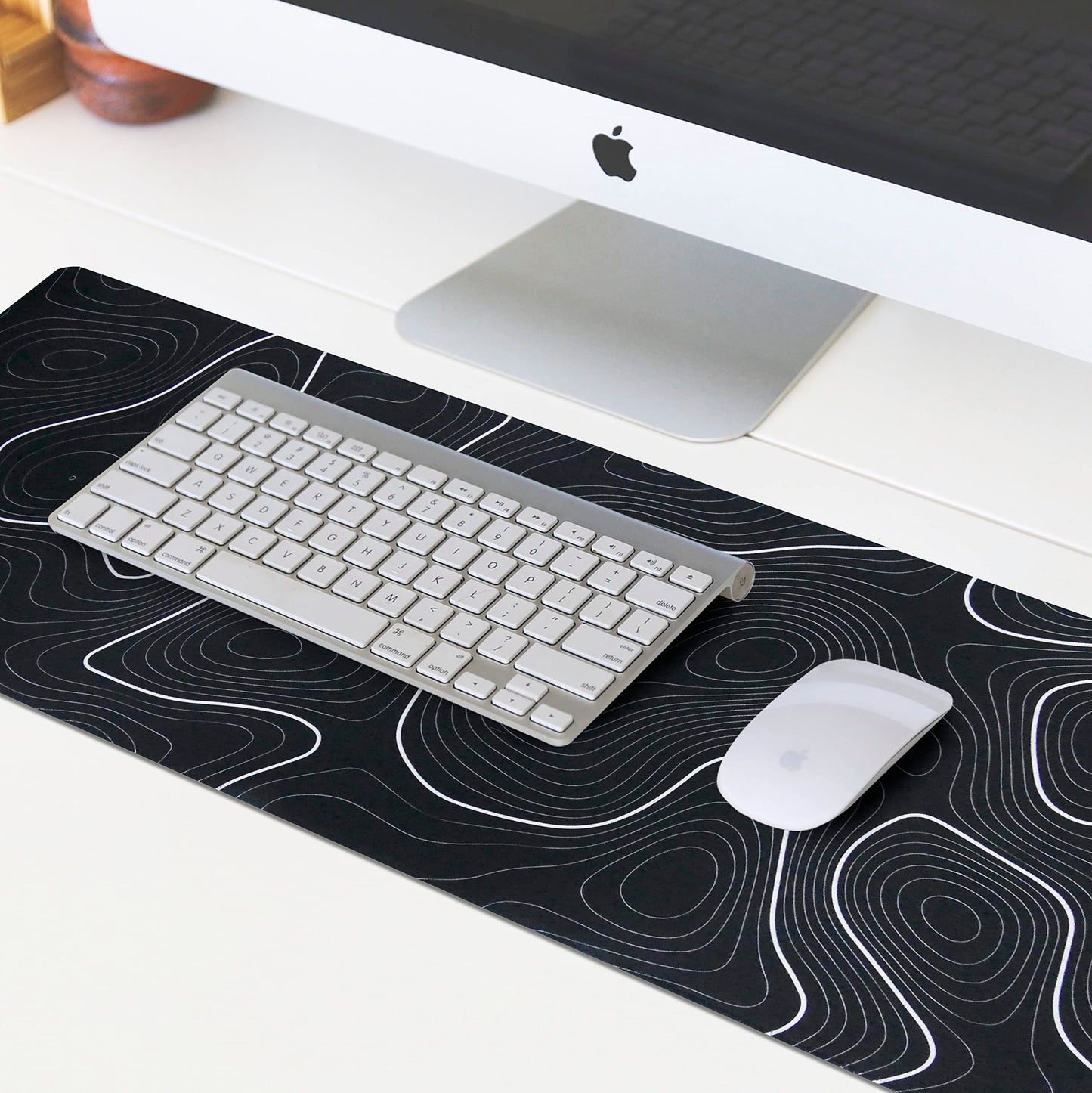Viorichve Large Gaming Mouse Pad Extended Big XXL Mouse Pad Keyboard Laptop Computer Desk Mat with Non-Slip Base Stitched Edge for Home Office Gaming Work