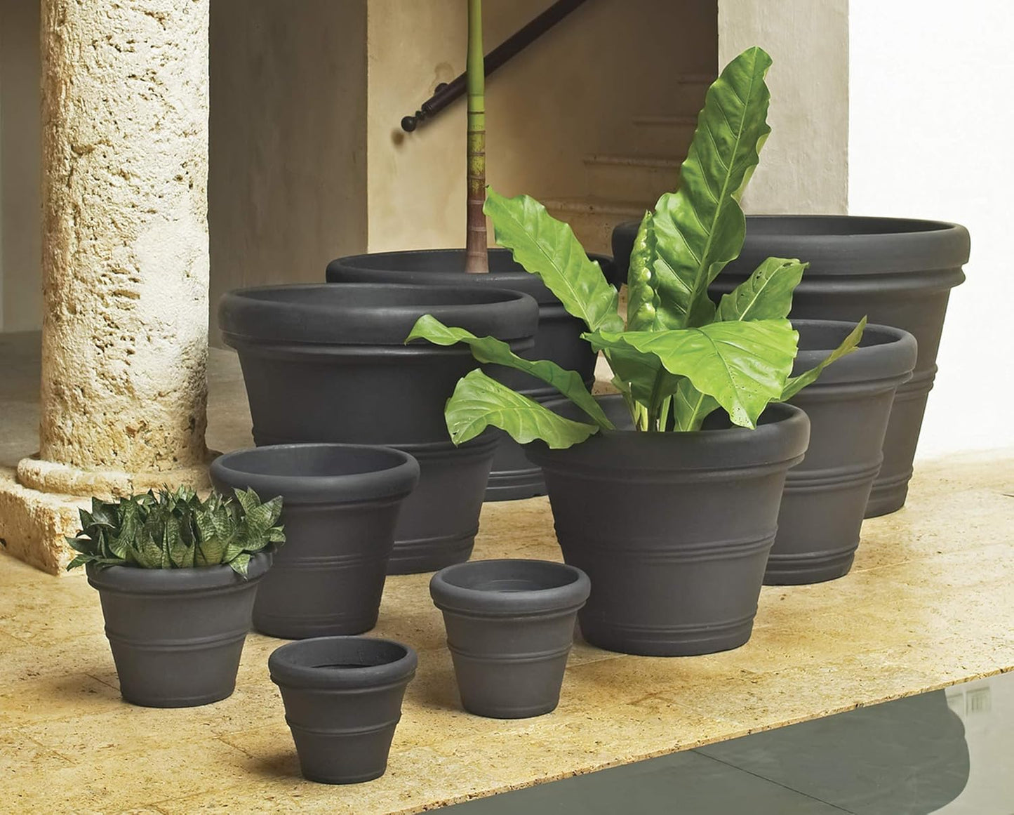Crescent Garden Brunello Classic Rolled Rim Planter Pot, Indoor/Outdoor Plastic Round Plant Pot - Resin Large UV-Resistant Flower Pot - Frostproof, Fadeproof Pots - 27'W' (Black)