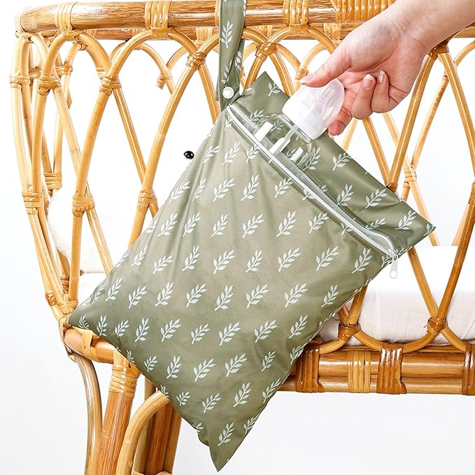 HappyFlute 2pcs Wet Bag Waterproof Bag Set-Cactus and Animal Pattern Wet Bag for Towels,Diaper Bag,Swim Bag,Beach Bag,Gym Bag,Wet/Dry Bag,Wet Clothes Bag,Wet Swimsuit Bag,10.2x14.4 inches.(Flower)