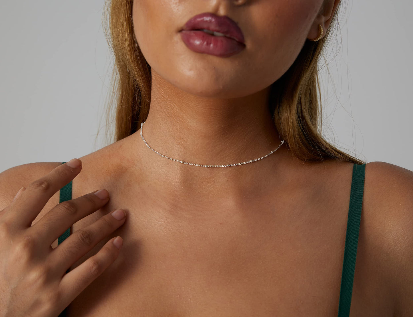 BERISO 14K Gold/Silver Plated Choker Necklace for Women Shining Dots Station Gold Chain Necklace Beads Sparkle Chain Necklace Li