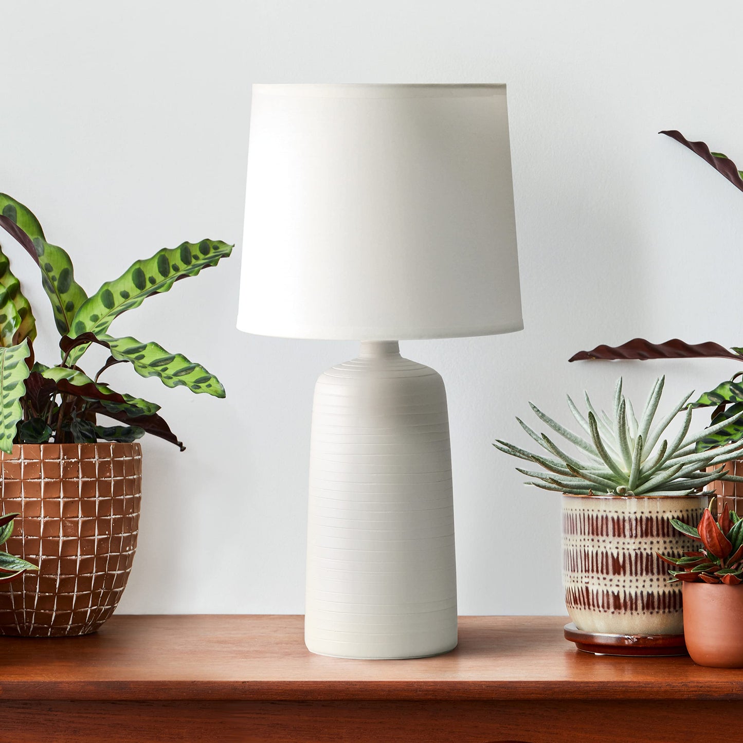 Simple Designs LT2085-OFF Ceramic Table Lamp, Off White, Textured, Pack of 1