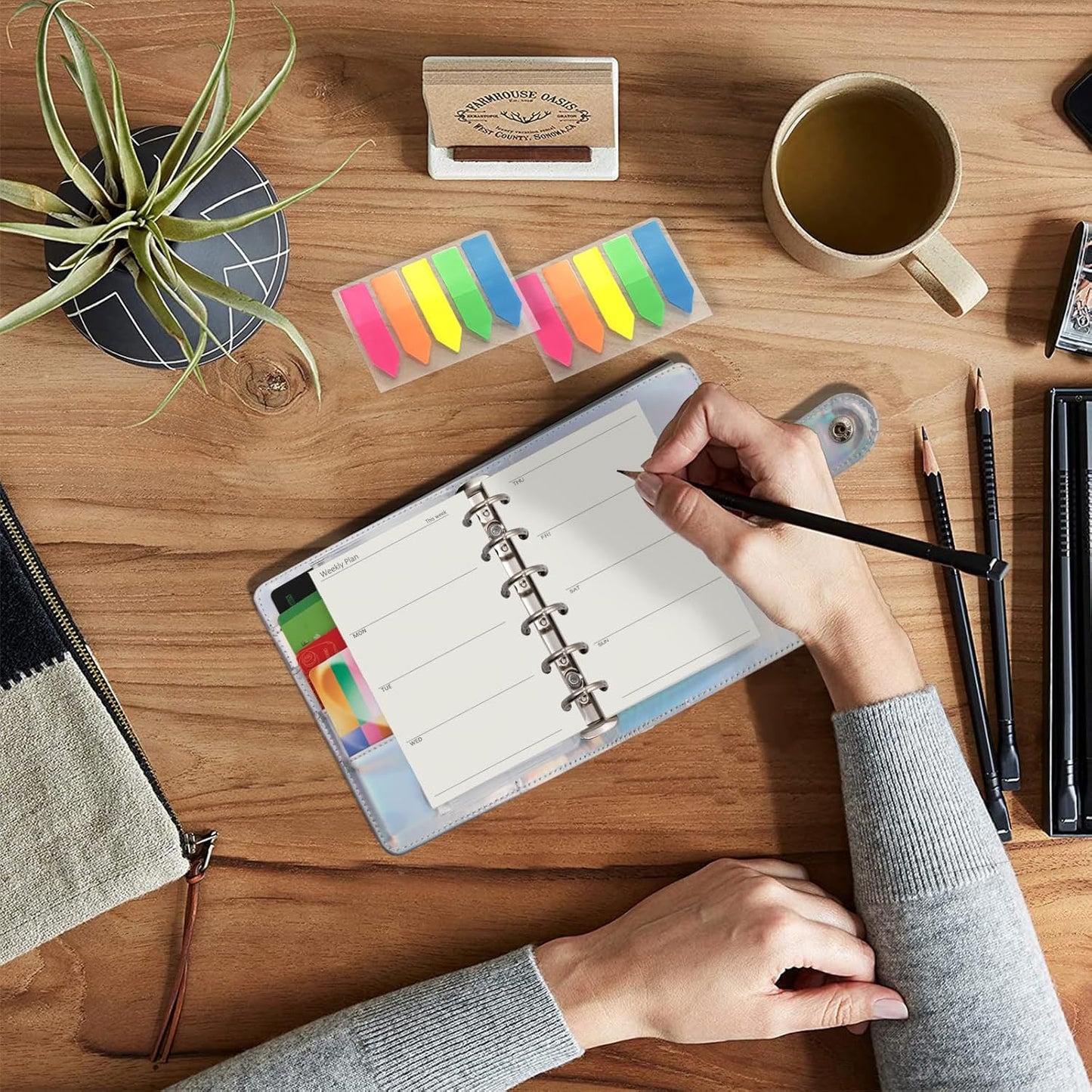 Harphia A7 6 Holes Binder Refill Value Set,90sheets weekly plan loose leaf paper with sticker and divider,week planner inserts with binder pockets for A7 binder 6 hole refillable notebook,005dA7week
