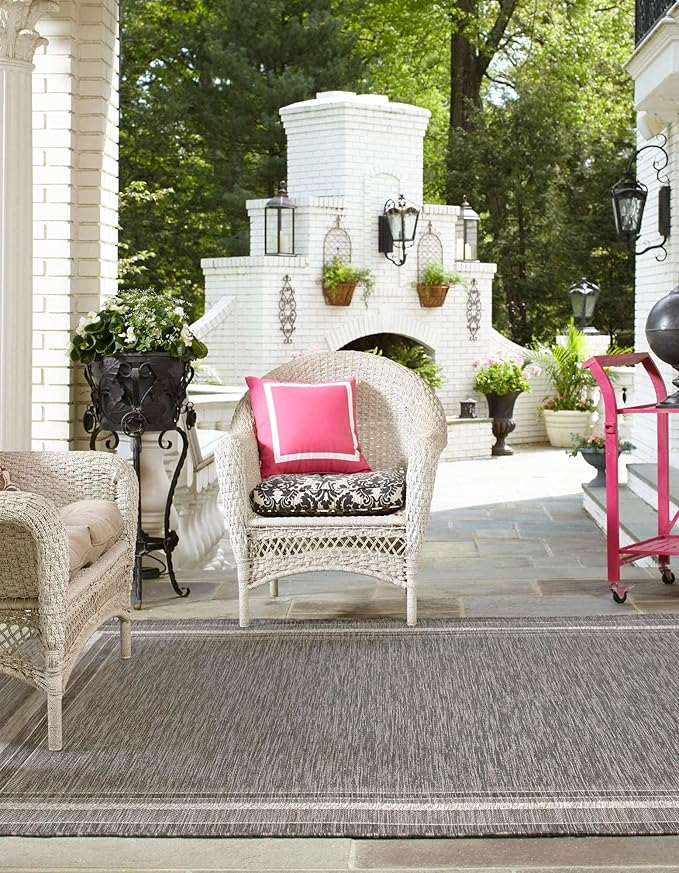 Unique Loom Outdoor Border Collection Area Rug - Soft Border (10' Square Black/Ivory)