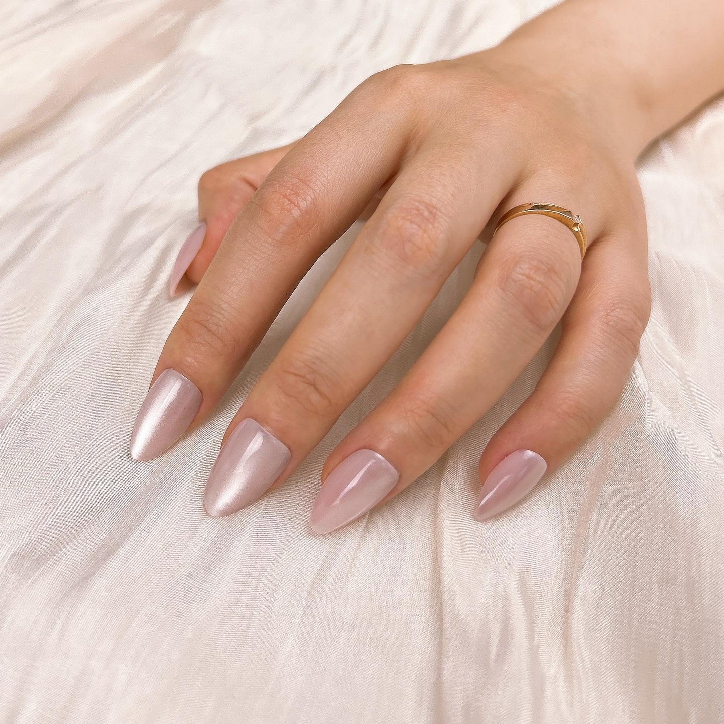 MRSCOL Press on Nails-Shiny Blush Pink, Press on Nails Almond,Short Reusable 16 Sizes - 32 Nail Kit with Glue