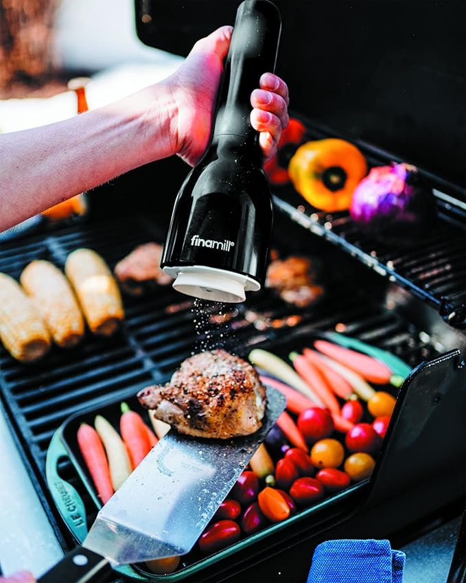 FinaMill’s Award-Winning Battery Operated Salt and Pepper Grinder Set – Adjustable Coarseness, Ceramic Grinding Elements, LED Light, 2 Quick-Change Pods – Perfect for Home Cooking and Gifting